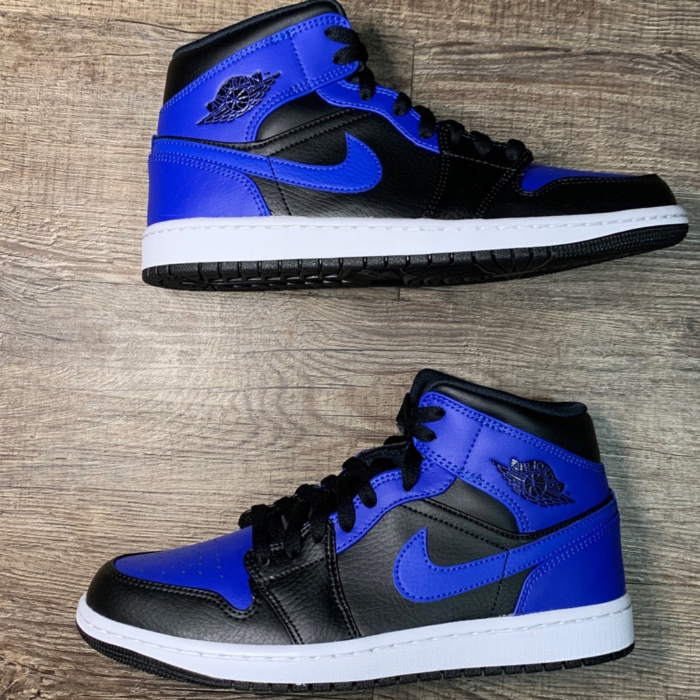 Jordan Retro 1 Mid